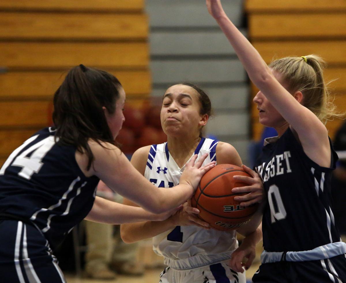 Cohasset Shuts Down Lady Falcons Mashpee Sports Capenews Net