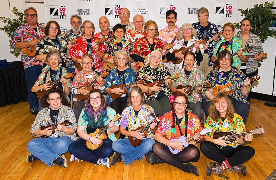 Sandwich Hosts Ukulele Festival Arts & Entertainment