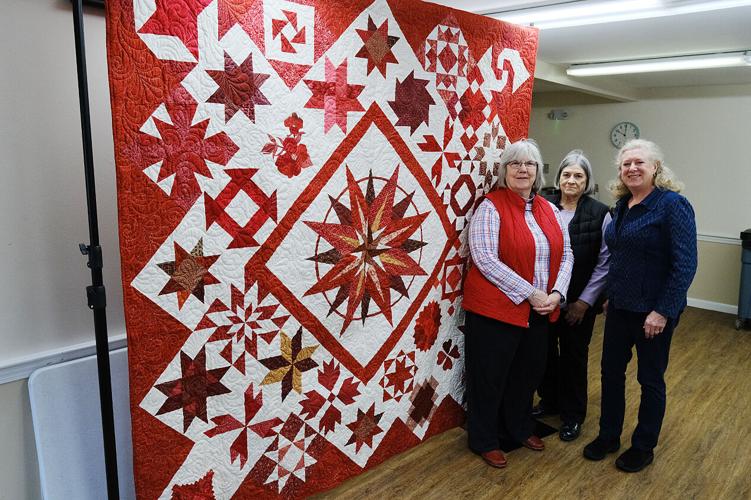 Holly Berry Quilters Celebrates 40th Anniversary