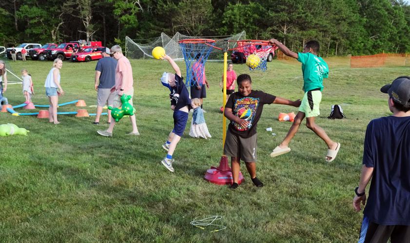 PHOTOS Mashpee Community Picnic And Fireworks Mashpee News