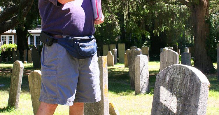 Mr Mountford Leads Walks Through Falmouth S Past Falmouth Capenews Net