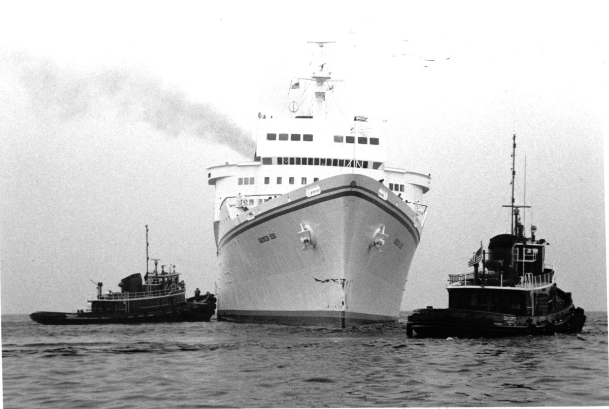 Bermuda Star Grounds In Fog Off West Falmouth Shipwrecks Capenews Net