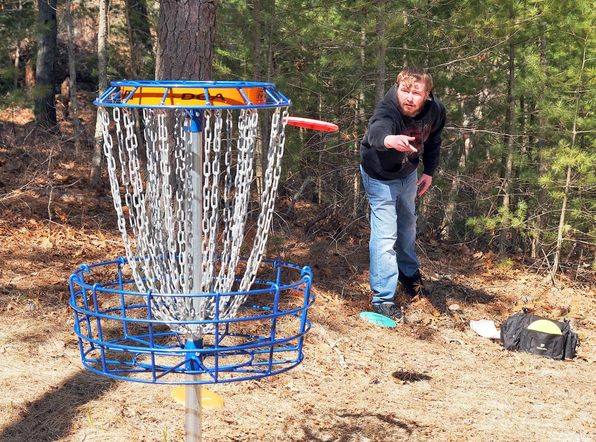 Sandwich Disc Golf