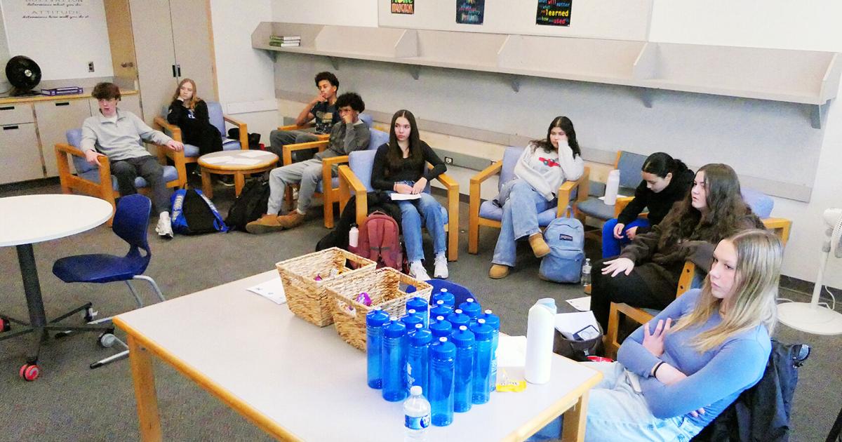 Mashpee Welcomes Teen TASK Force from Children’s Cove Mashpee Welcomes Teen TASK Force from Children’s Cove