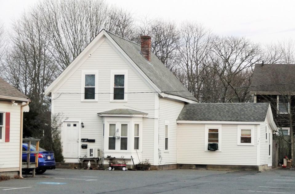 Falmouth Board Of Health Discusses Potential Lead Paint Issue