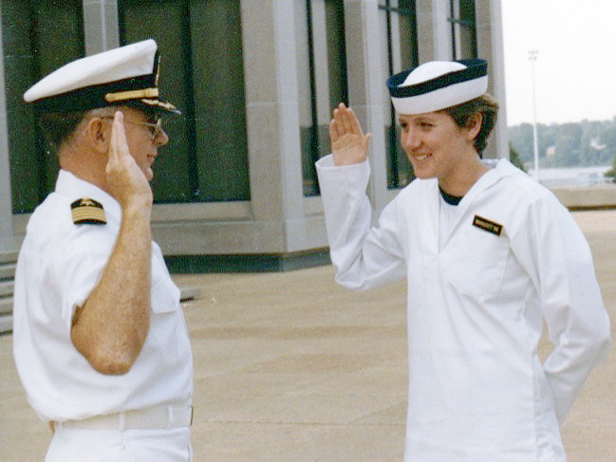 Veterans Spotlight — Bob Wainscott And Beth Cronk/US Navy - Vimarsana News