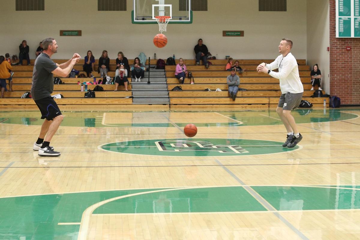Sacred Hoops Laettner Hold Basketball Camp In Pierre Local