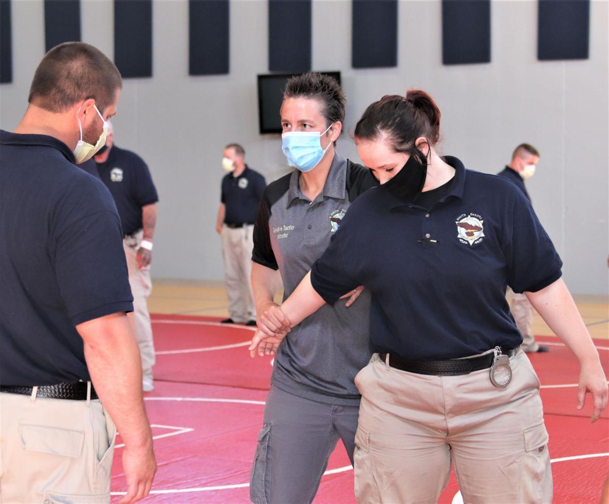 'All The Right Moves' South Dakota law enforcement recruits learn