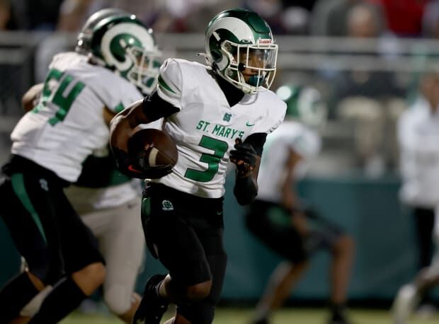 Stockton's St. Mary's Rams tame the Manteca Buffaloes 44-7, turn attention  to De la Salle 