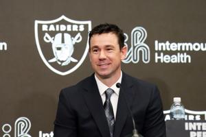 Klint Kubiak, Raiders Expected to Hire Veteran NFL Coach
