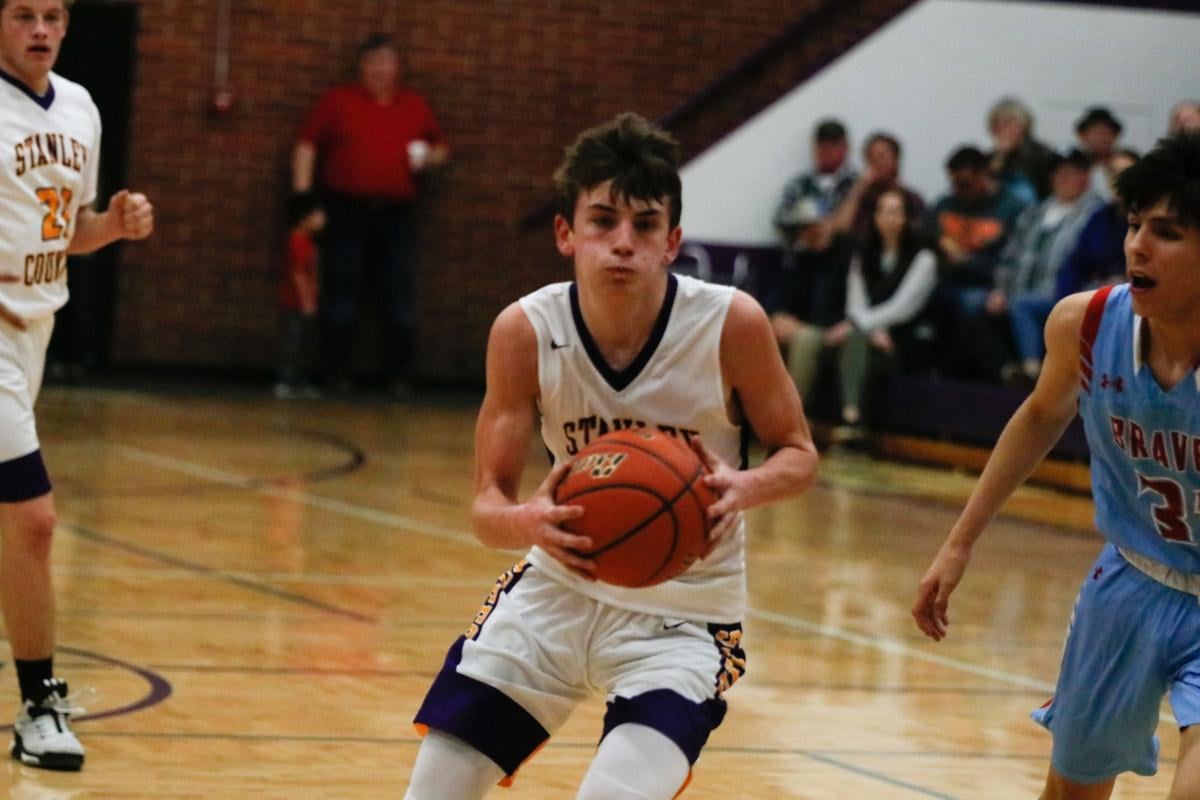 Buffs Boys Have Rough Weekend Local Sports News Capjournal Com