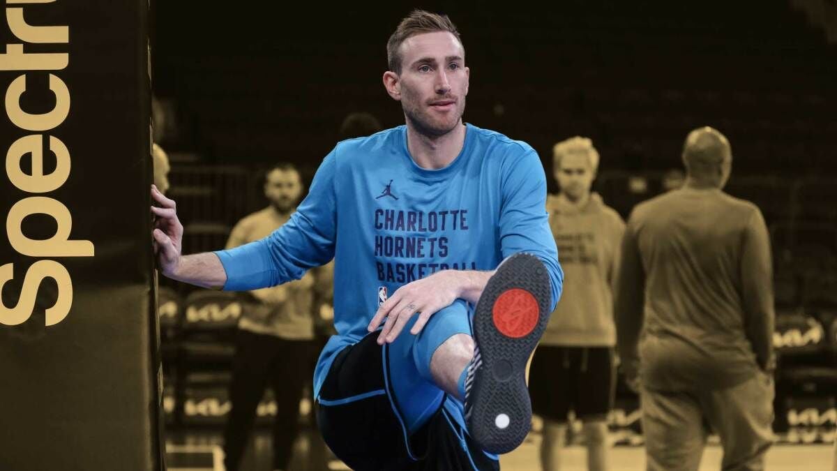 Gordon Hayward's wife says that the Charlotte Hornets don't protect their  players