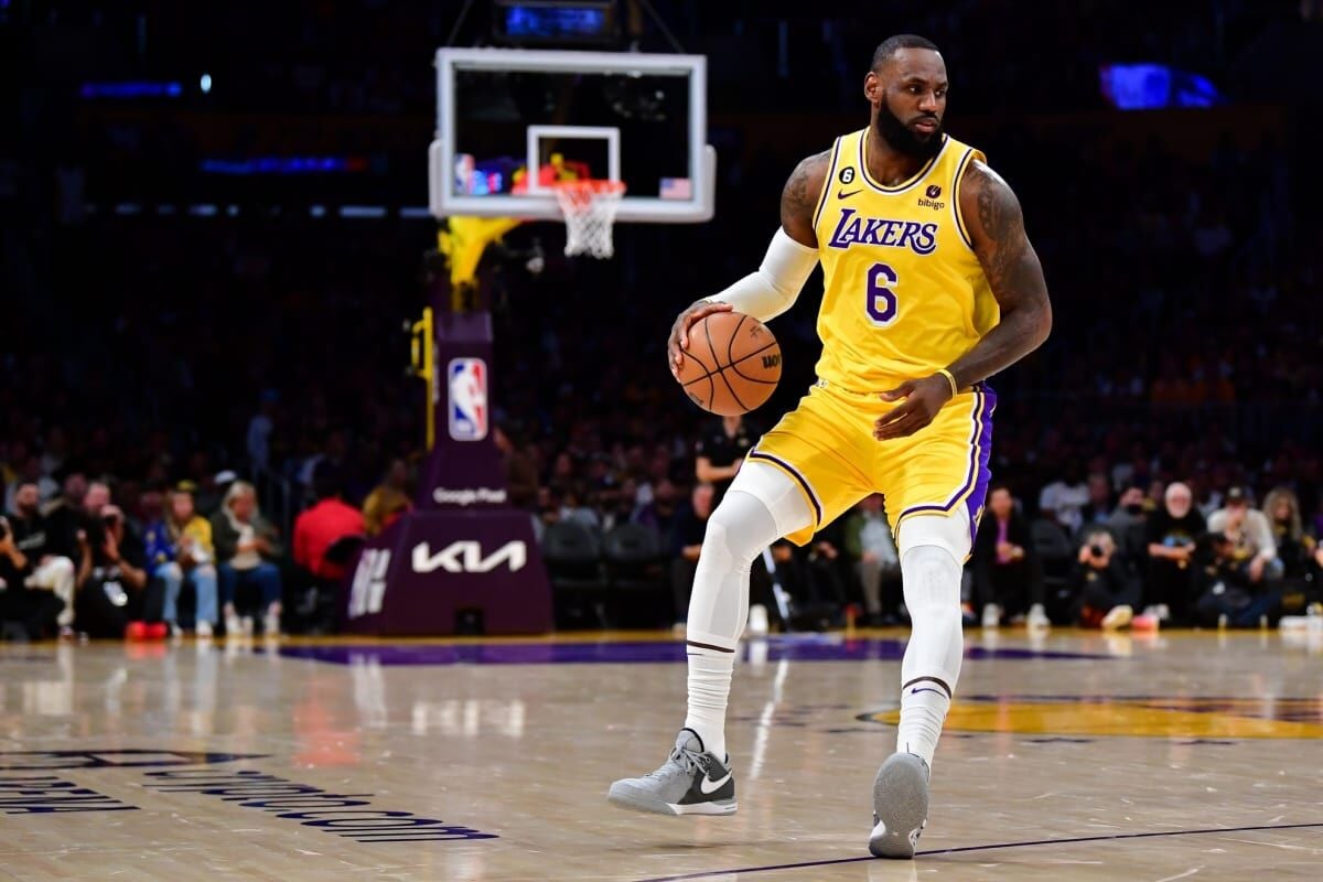 LeBron James' deal with the Lakers is a gift for e-commerce app