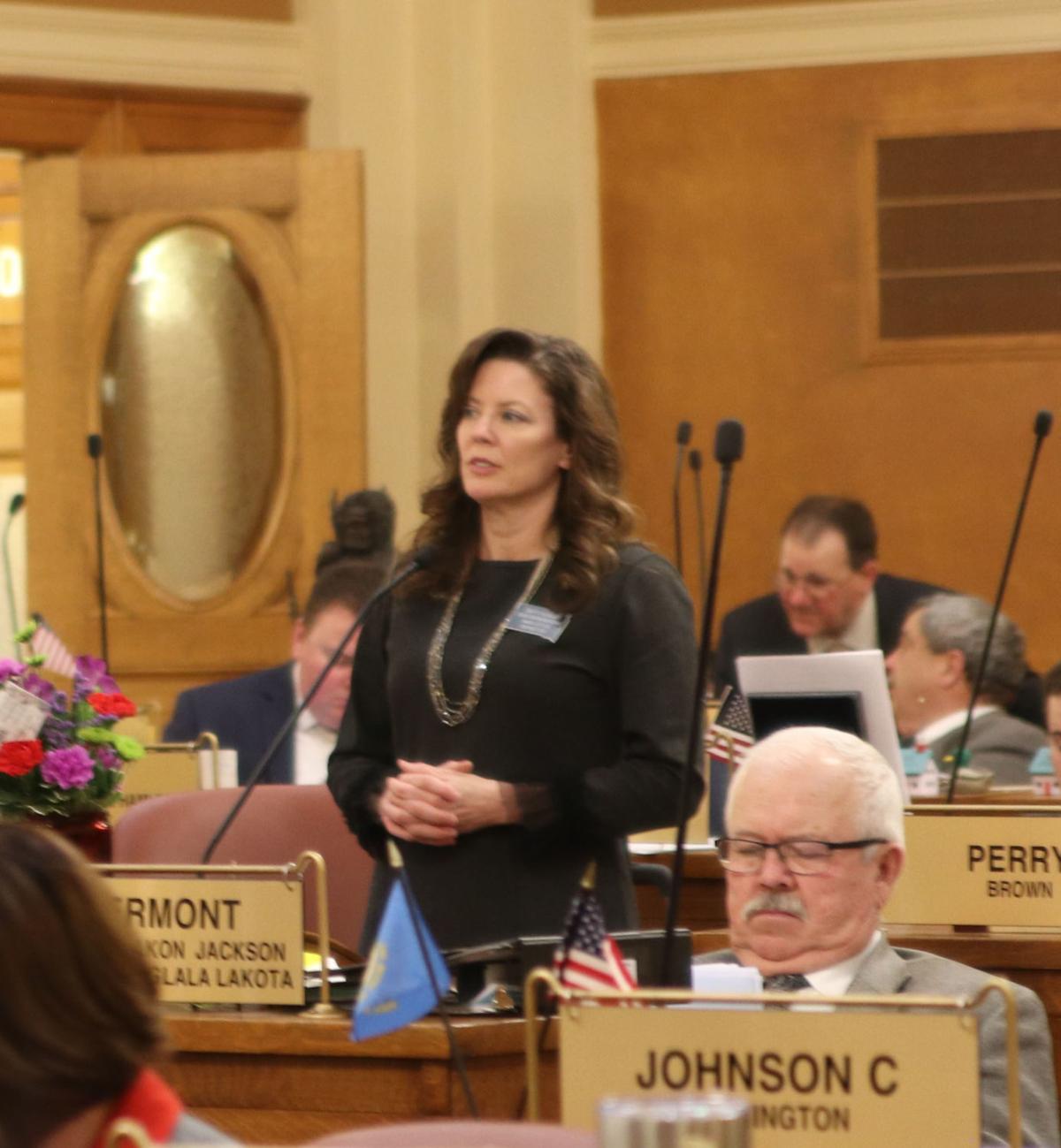 Journalist shield law gets through South Dakota House of
