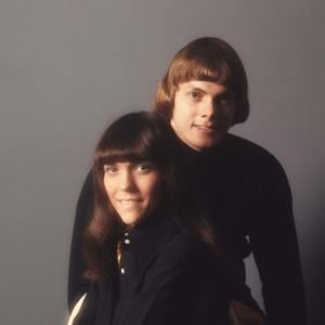 This ‘Brady Bunch’ Star’s Dad Discovered The Carpenters — Here’s How