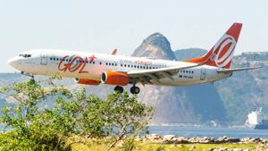 Bankrupt airline gets permission to still buy planes