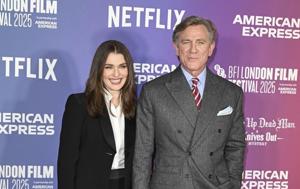 Daniel Craig and Rachel Weisz Cozy Up on Rare Hollywood Date Night