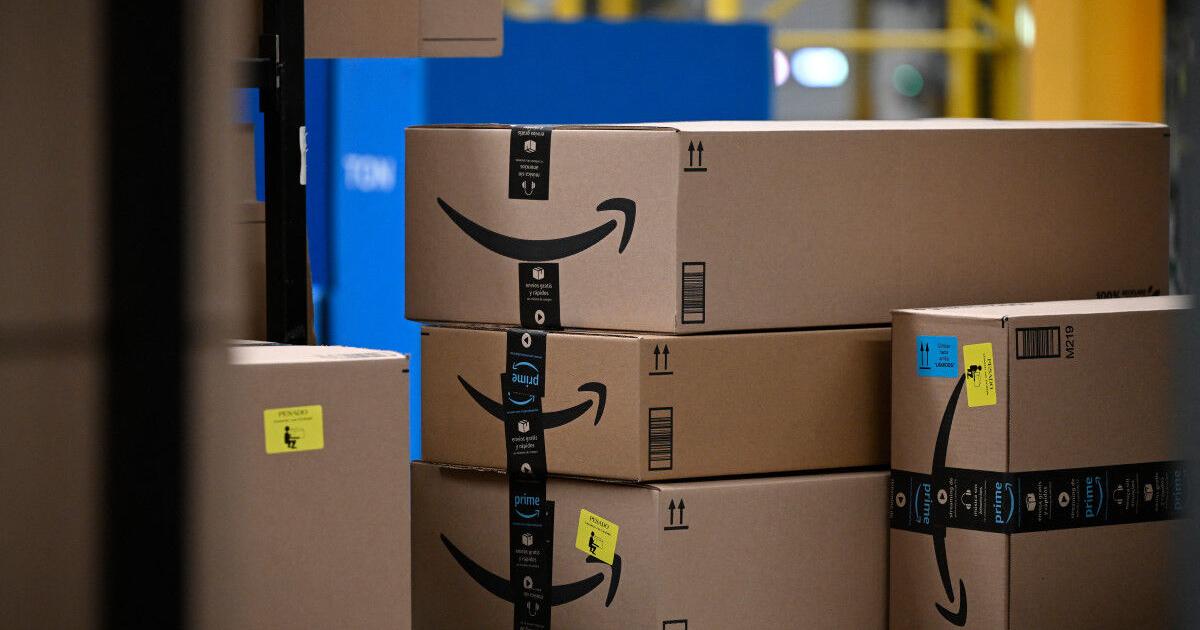 Amazon is selling a 4-tier rolling storage unit for only $28, thanks to an exclusive coupon