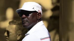 "If I have a real deep love for ice cream... I'mma go find that flavor" - Michael Jordan breaks down the mindset that fueled his legendary obsession