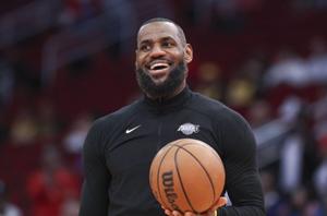 Blockbuster Trade Idea Between The Lakers, Warriors, And Hawks Includes 5 Players And 2 Draft Picks