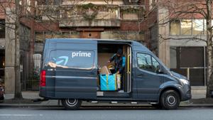 Amazon makes urgent move to avoid US-China trade war impact