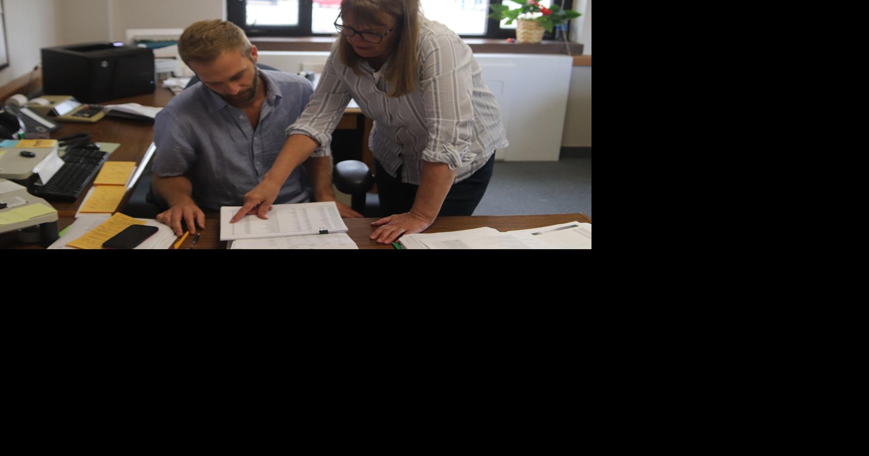 Naylor passes torch to new Hughes auditor, finance officer Local News