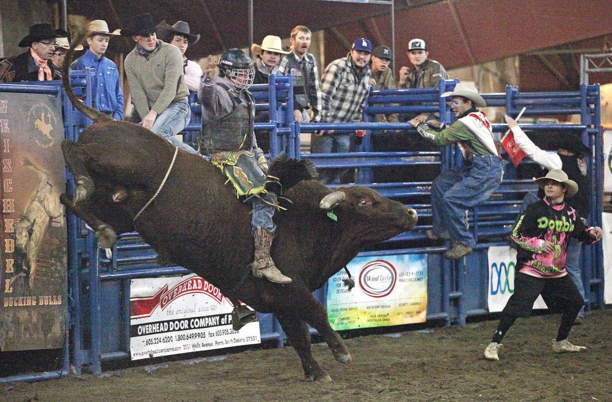 Photos Bicentennial Final Countdown New Year S Eve Bull Bash