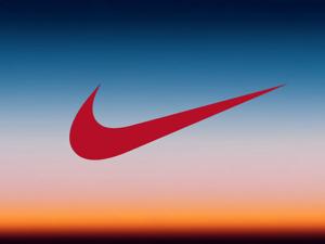 Nike Is Selling 'Absolutely Fantastic' Air Max 90 Shoes for 40% Off