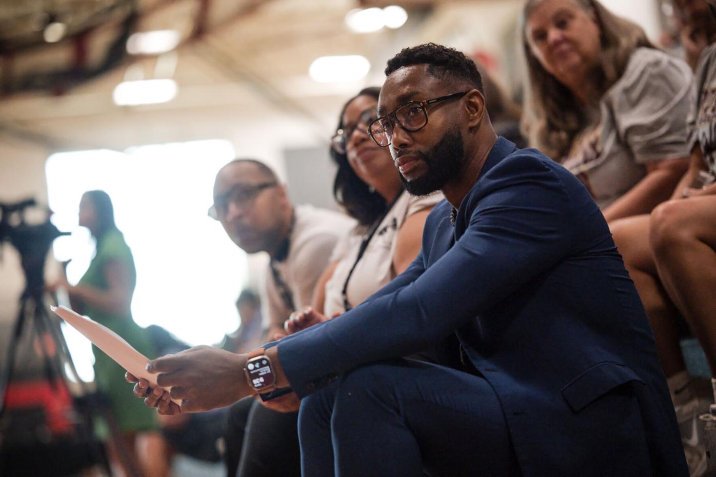 Sun Prairie Area School District selects Antoine Reed as superintendent for this school year; selection follows scandal over handling of sexual misconduct allegations