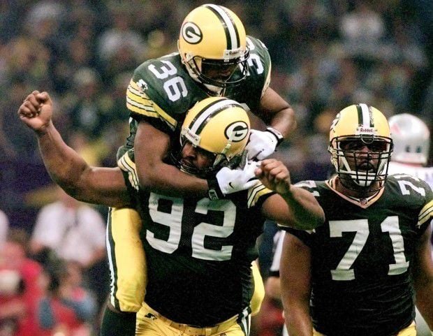 Gallery: 1997 Super Bowl XXXI, Patriots vs. Packers