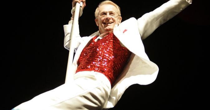Legendary UW Marching Band director dwells on 'Moments of Happiness'
