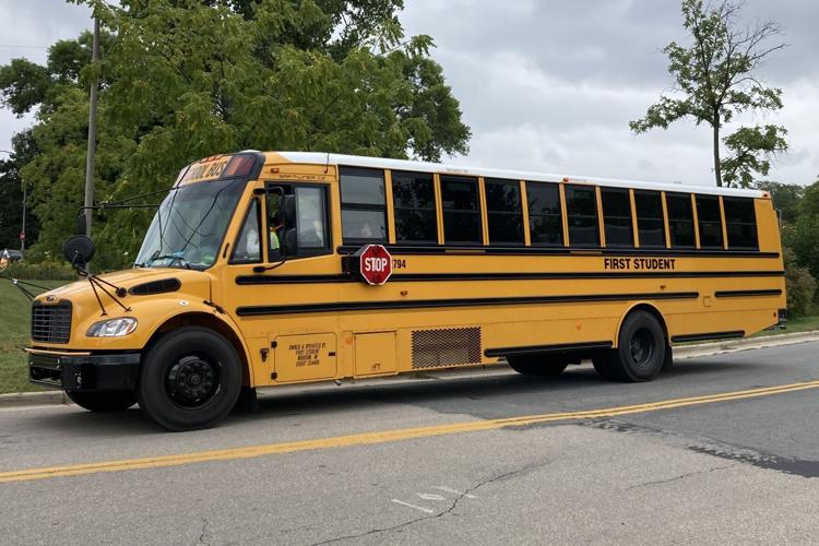 MMSD school bus issues prompt parent demands for improvement, Education