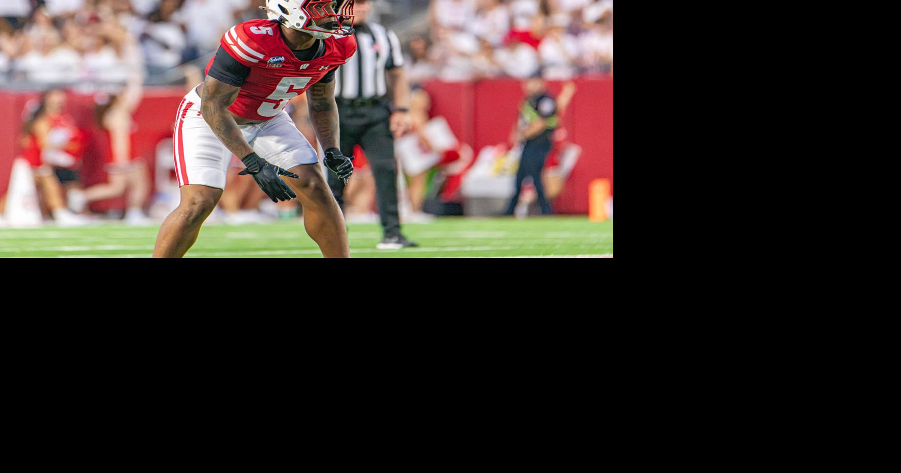 Badgers nickel back helps give Wisconsin fans a 'night we needed'