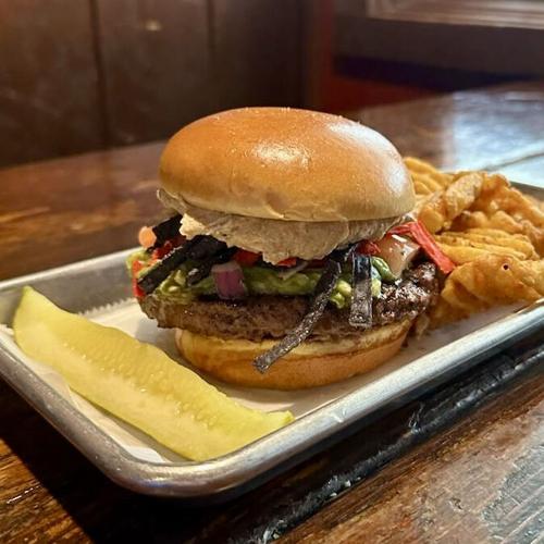 Madison Burger Week returns May 1724, hosted by Cap Times Food & Drink