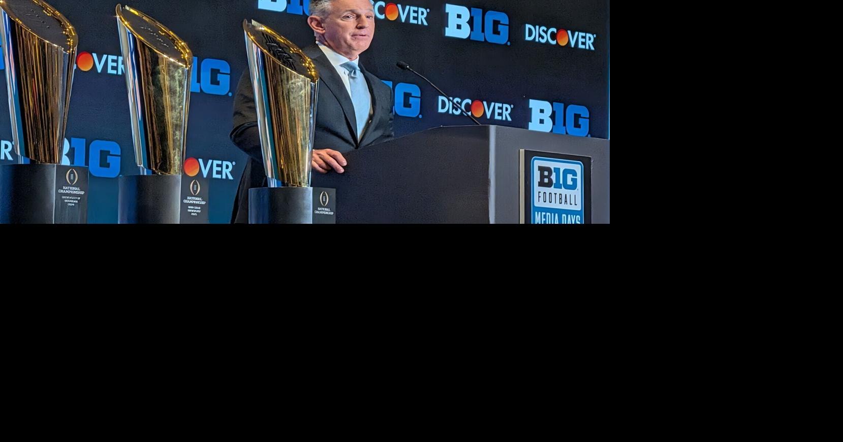 College football leaders seek an act of Congress to bring parity