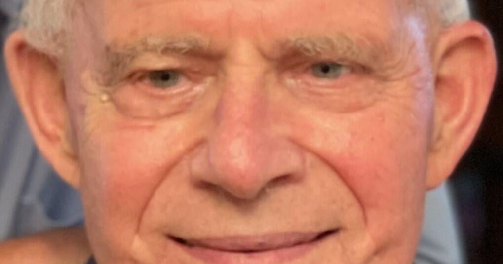 Jerry Fishbain: Little man, big heart, huge impact on Wisconsin football