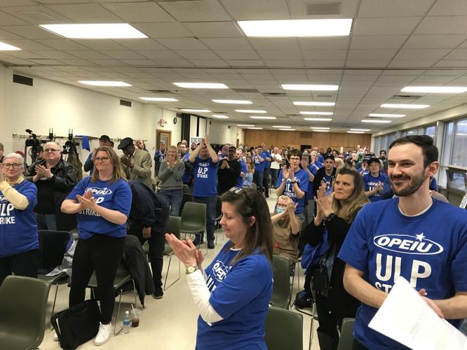 CUNA union crowd (copy) (copy)
