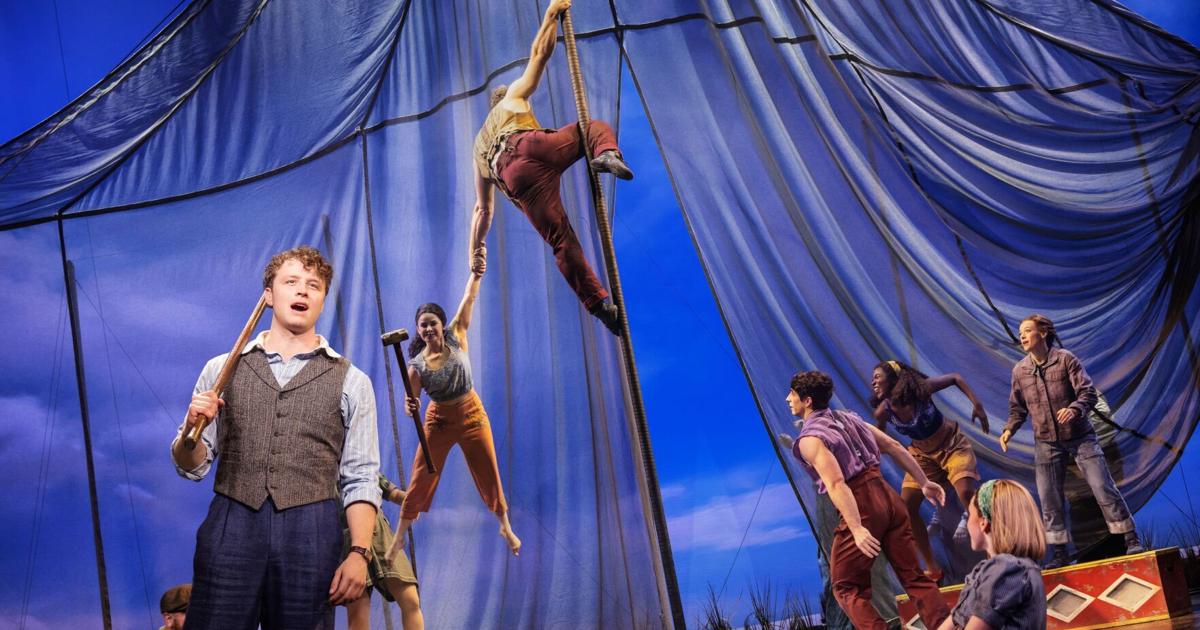 Souls and songs take flight in circus musical 'Water for Elephants'