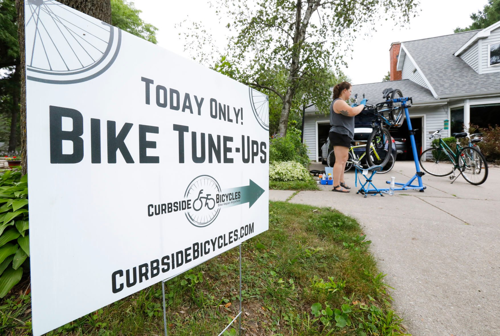 Curbside bike repair new arrivals