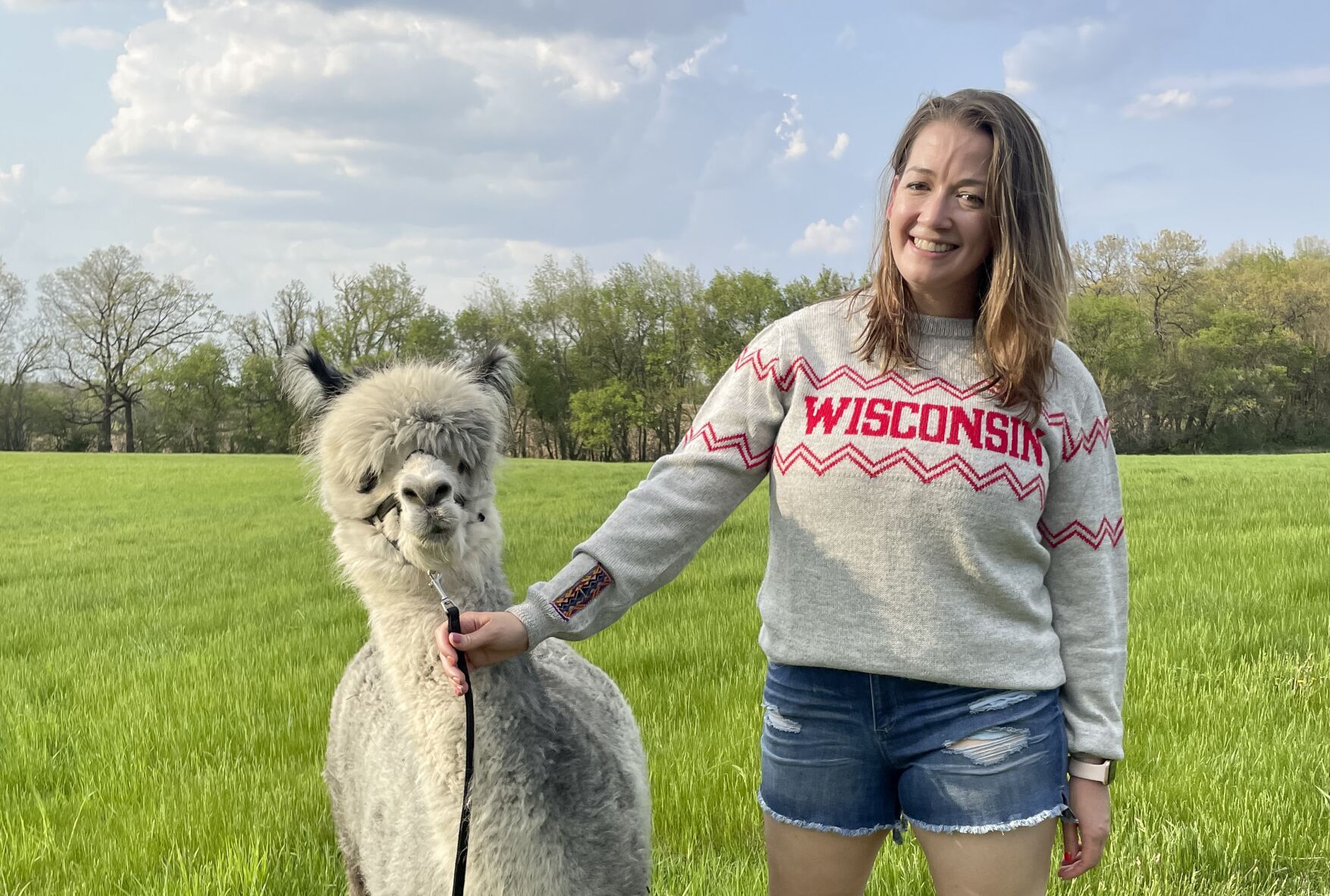 Go alpaca go! UW alum joins with Peruvian artisans to make