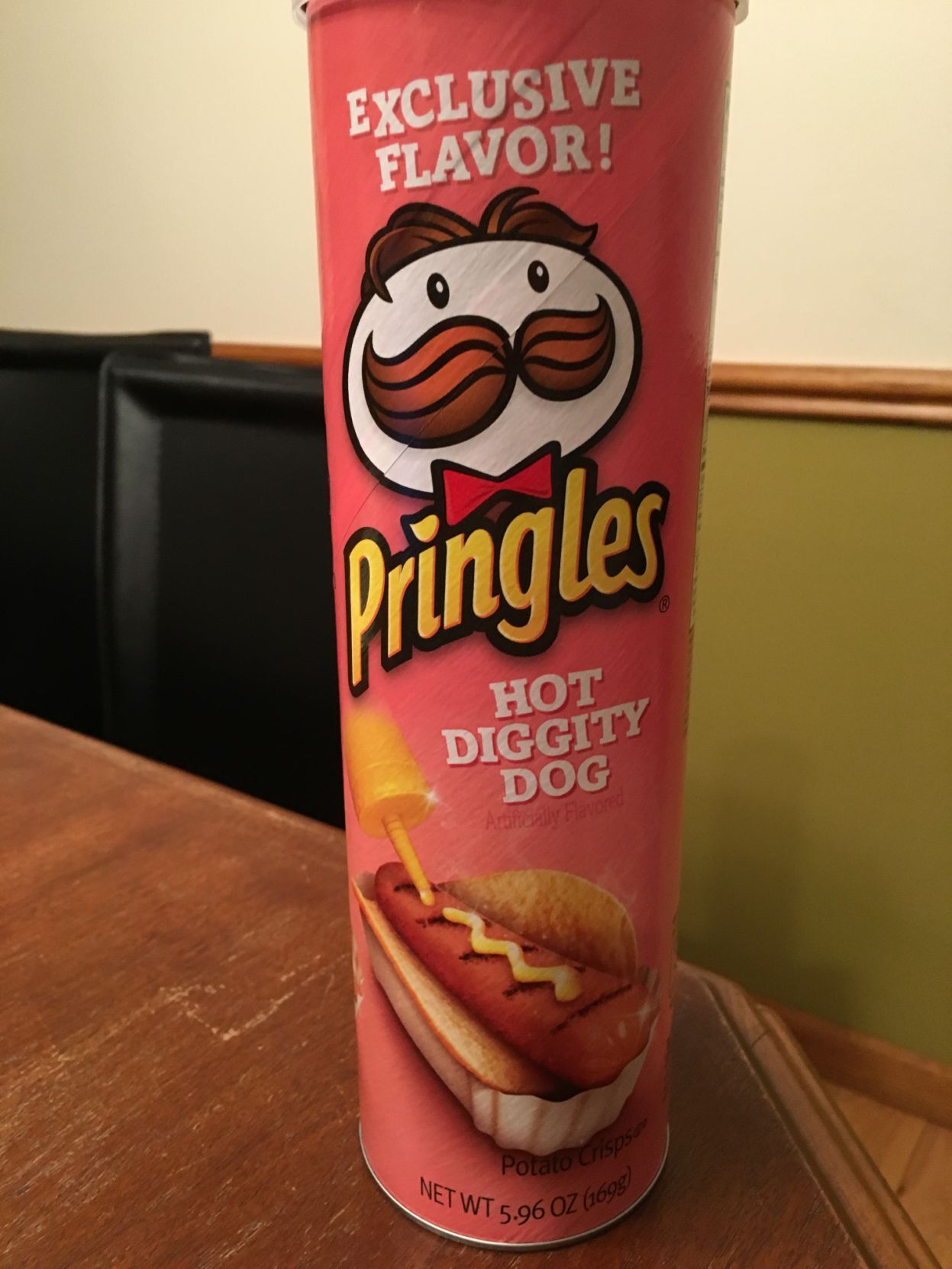 Yeah I Ate That Pringles Hot Diggity Dog Potato Chips Rob