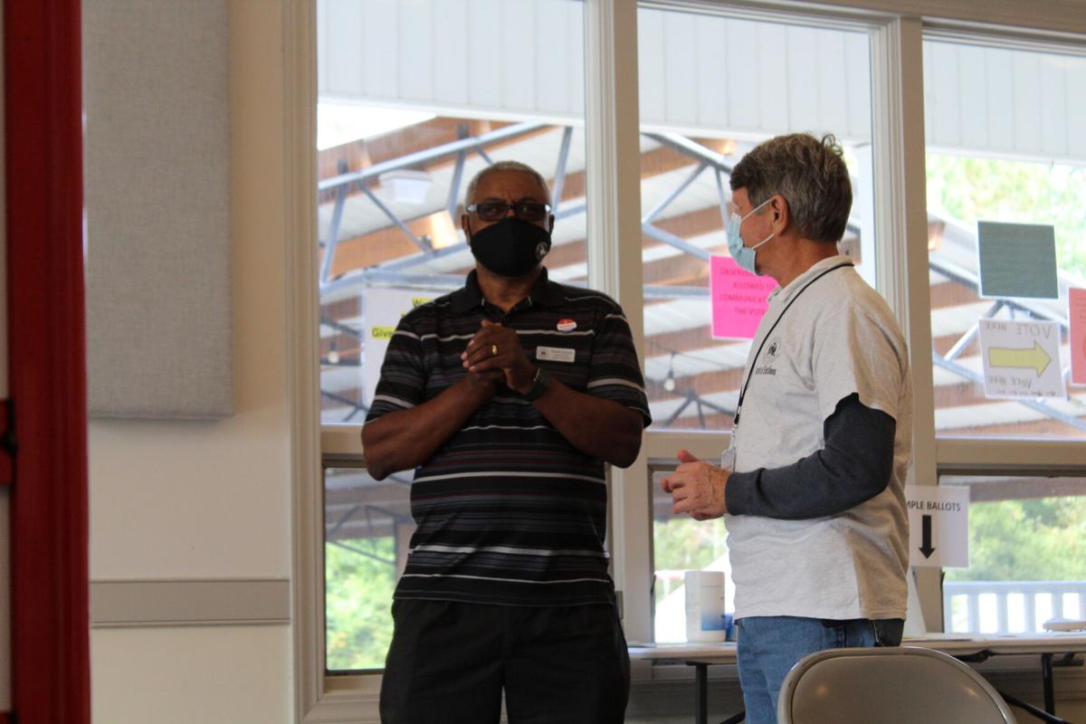 GALLERY: Voters hit the polls in 2021 municipal elections
