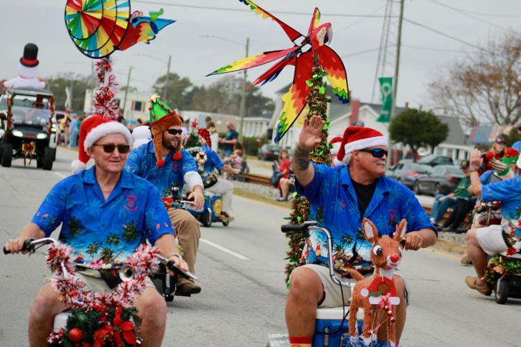 GALLERY Cloudy skies can’t keep away crowds for 2021 Morehead City