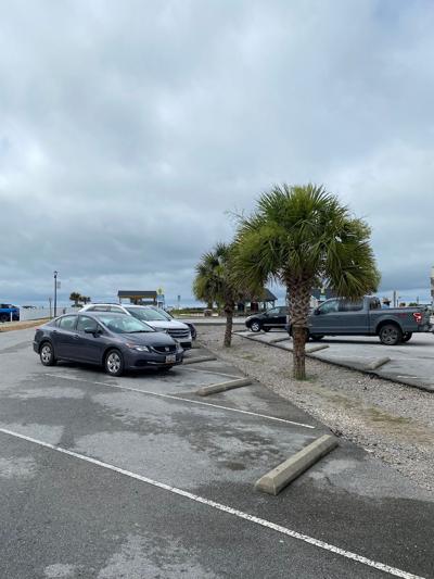 Emerald Isle extends contract with private parking management company for 3 more years