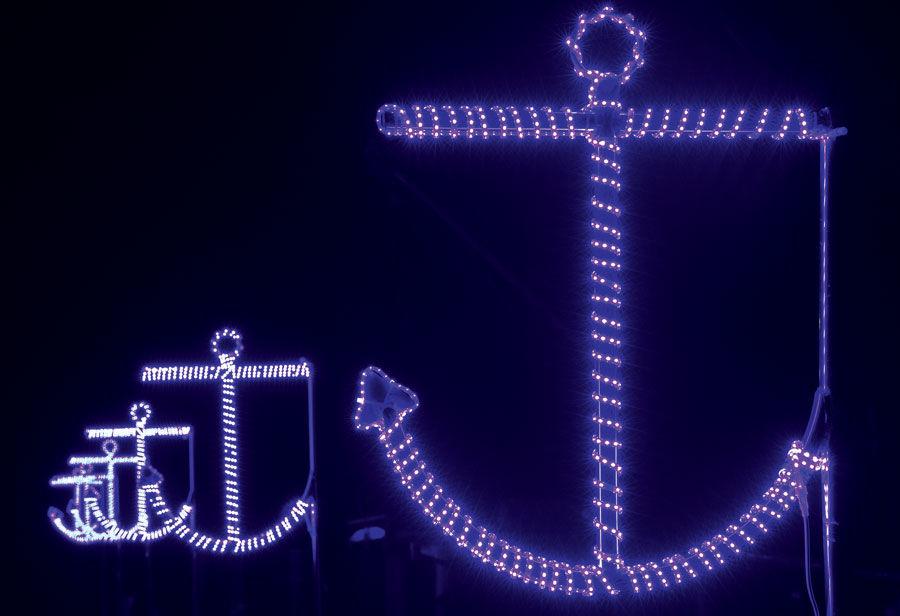 Anchor lights