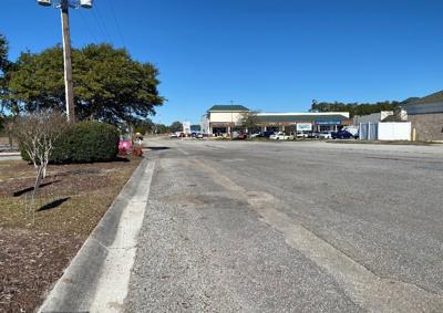 Cape Carteret not ready for deal to accept Golfin’ Dolphin Drive as public street