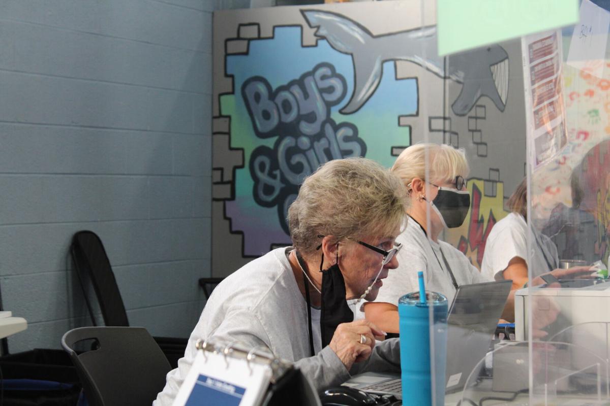 GALLERY: Voters hit the polls in 2021 municipal elections