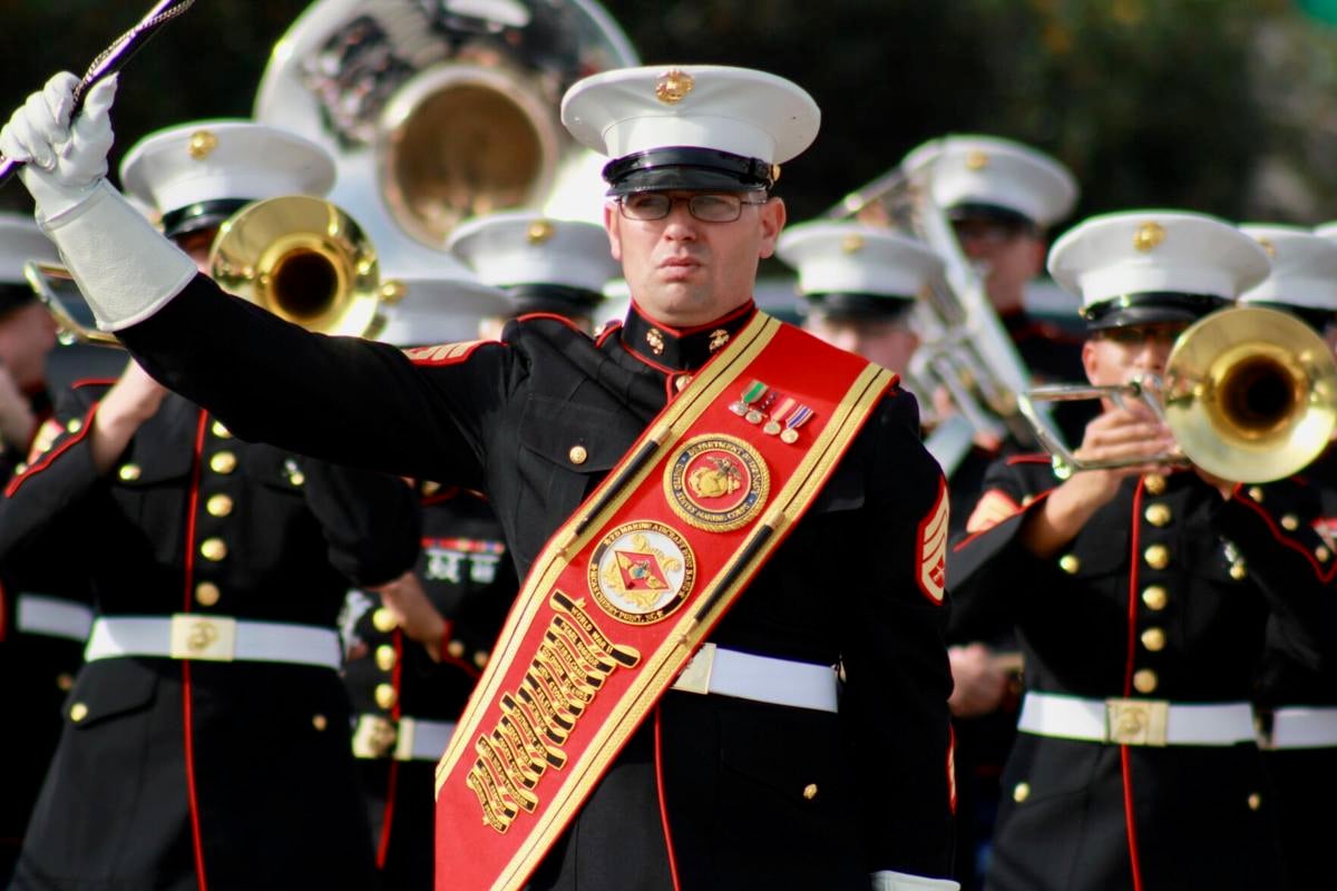 GALLERY: Cloudy skies can’t keep away crowds for 2021 Morehead City Christmas Parade