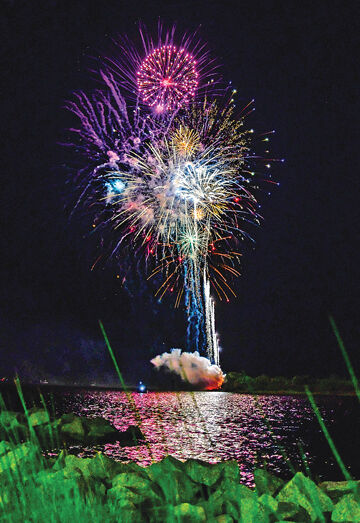 Bombs bursting in air