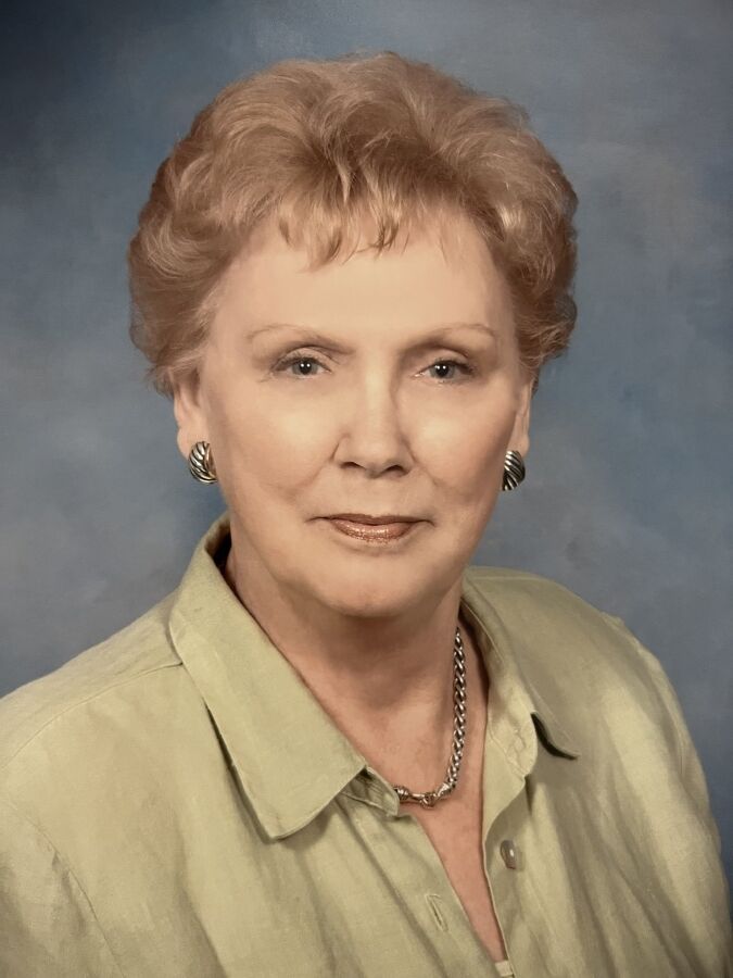 Joan Putnam, 83; Service Jan. 4 | Obituaries | Carolinacoastonline.com